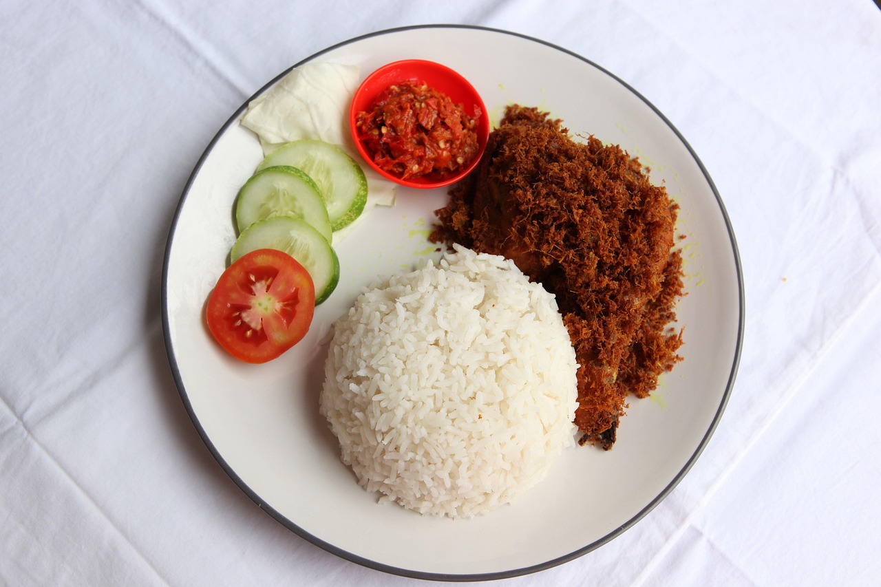 Bebek Carok Kota Bogor: A Culinary Delight